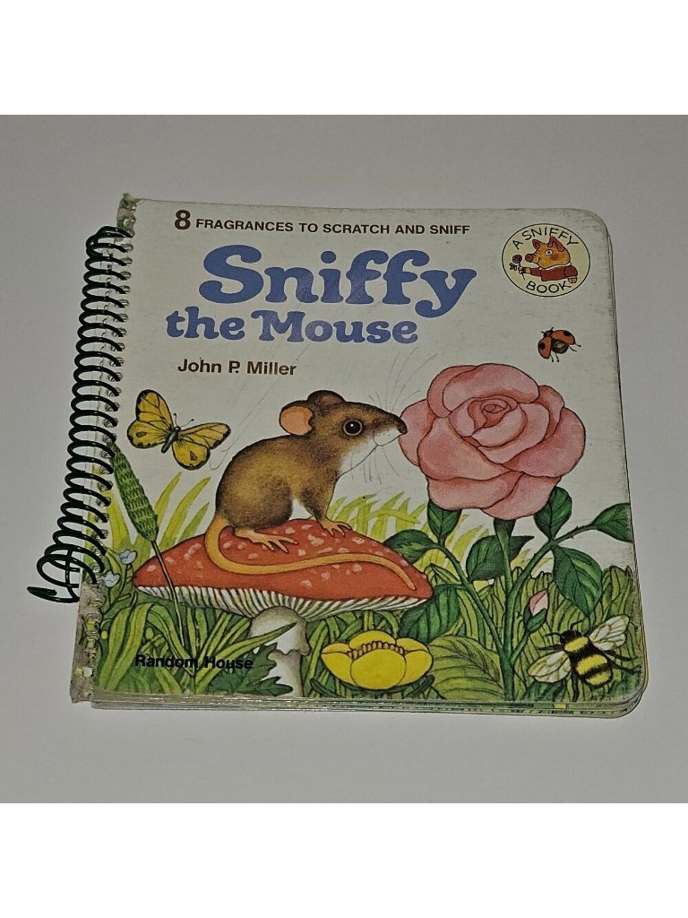 VTG Sniffy the Mouse Spiral Bound Book 8 Fragrances Scratch & Sniff READ AS IS
